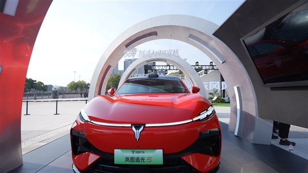 从技术输出到生态共建 东风“向新”擘画2030出行产业新局