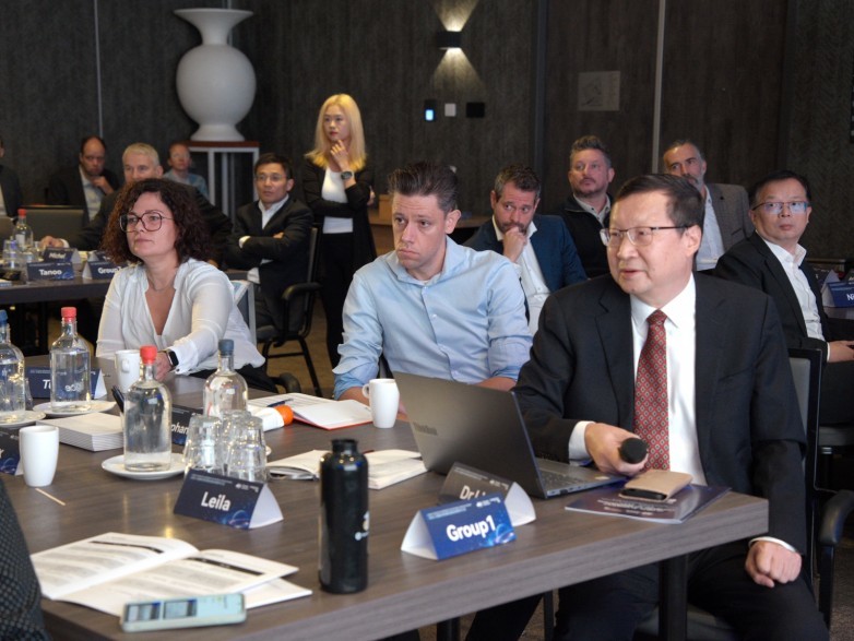 c61266f5bace0819c6f8da3da223583f.jpg