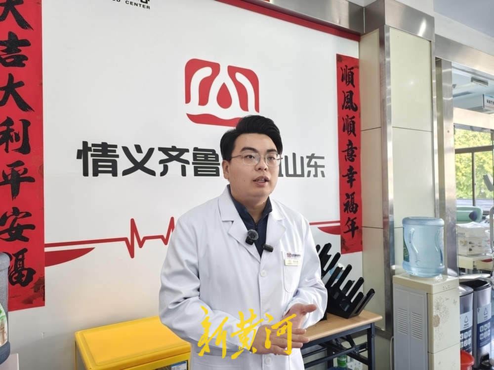 湖北一男子在济完成第312次无偿成分献血,19年来捐献血小板累计达10万毫升,“每年捐献24次,能帮到40个患者”