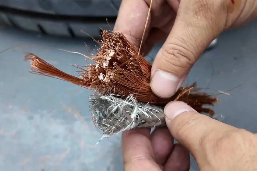 拆开一看全是成本，这样的用料怎么挣钱？