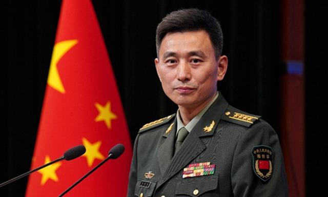 【解放军和武警部队代表团新闻发言人张晓刚】