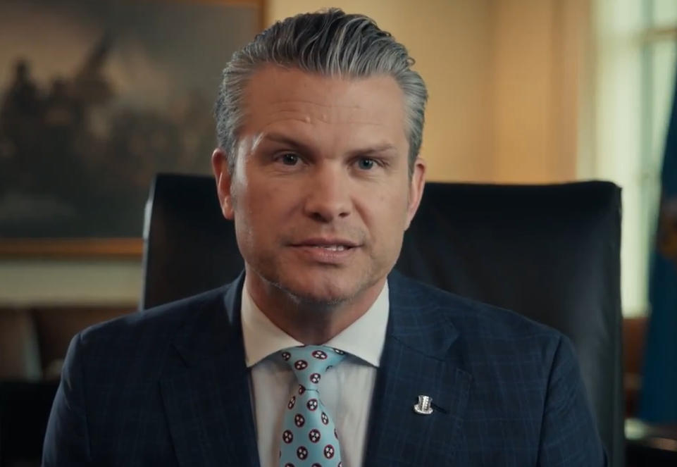 赫格塞思近日发表讲话 视频截图