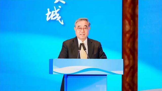 吴成典