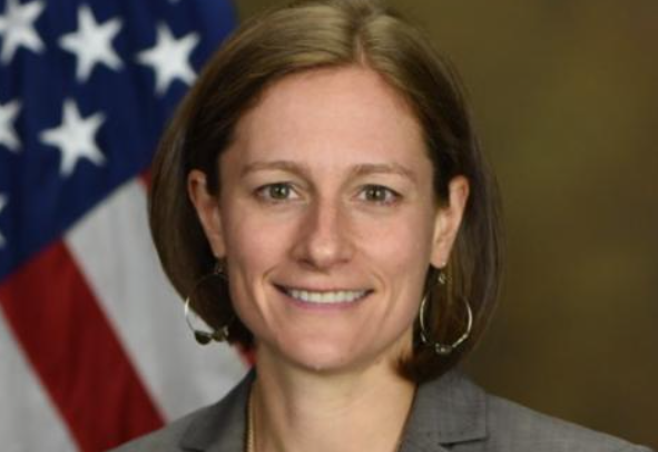 莉兹·坎农 美商务部官网