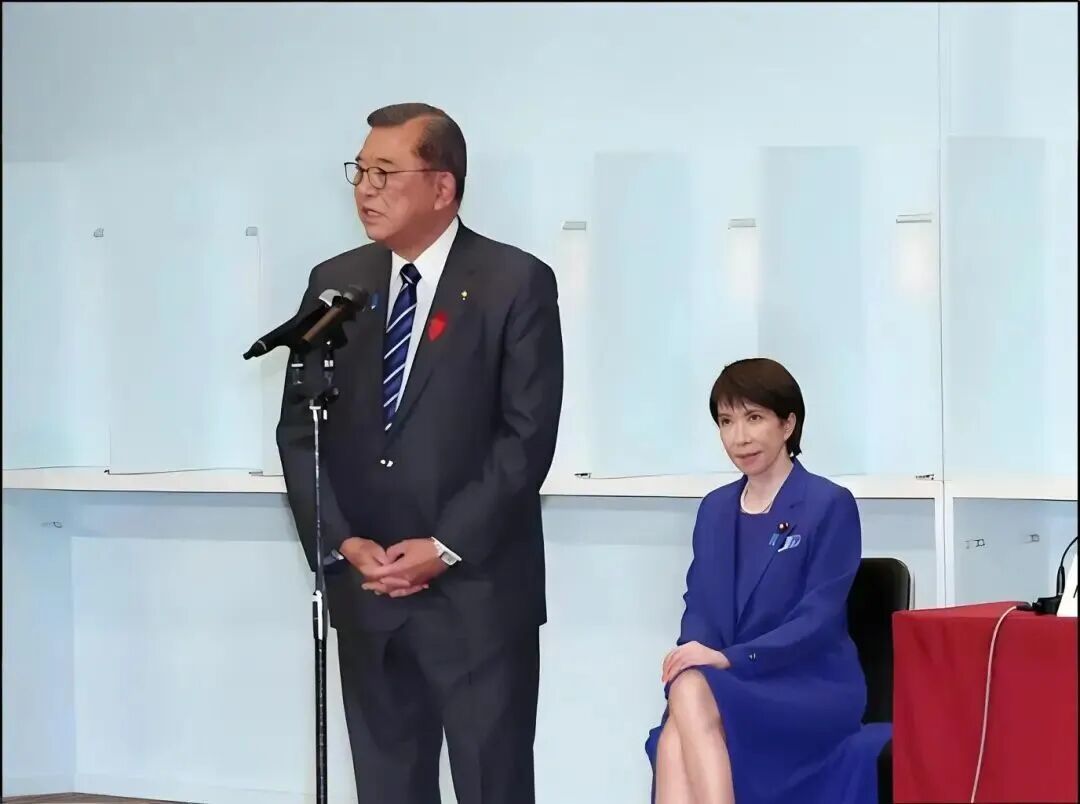 石破茂上台后曾解散众议院重选,高市想学石破