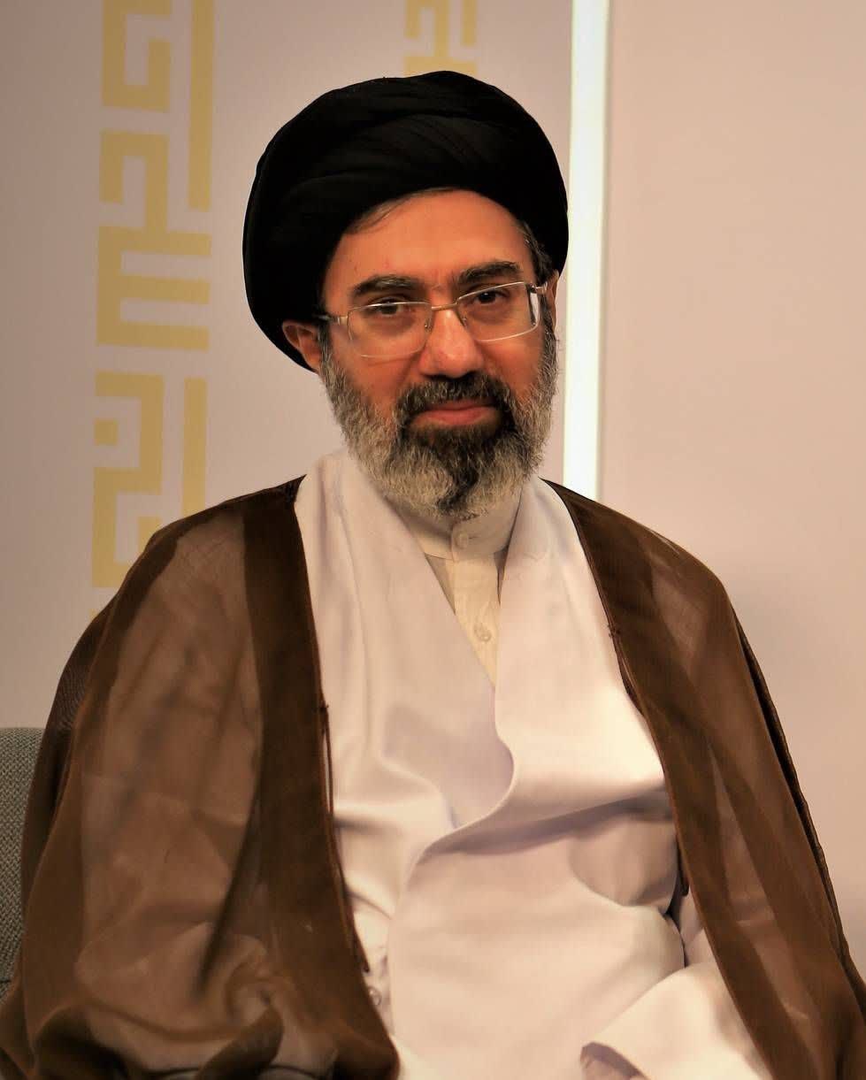 △伊朗最高领袖穆杰塔巴·哈梅内伊12日在社交媒体发布的个人照片