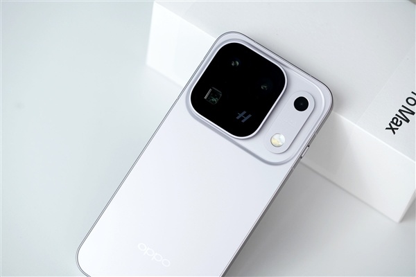 全球首款三颗2亿像素手机!OPPO Find X10 Pro Max图赏