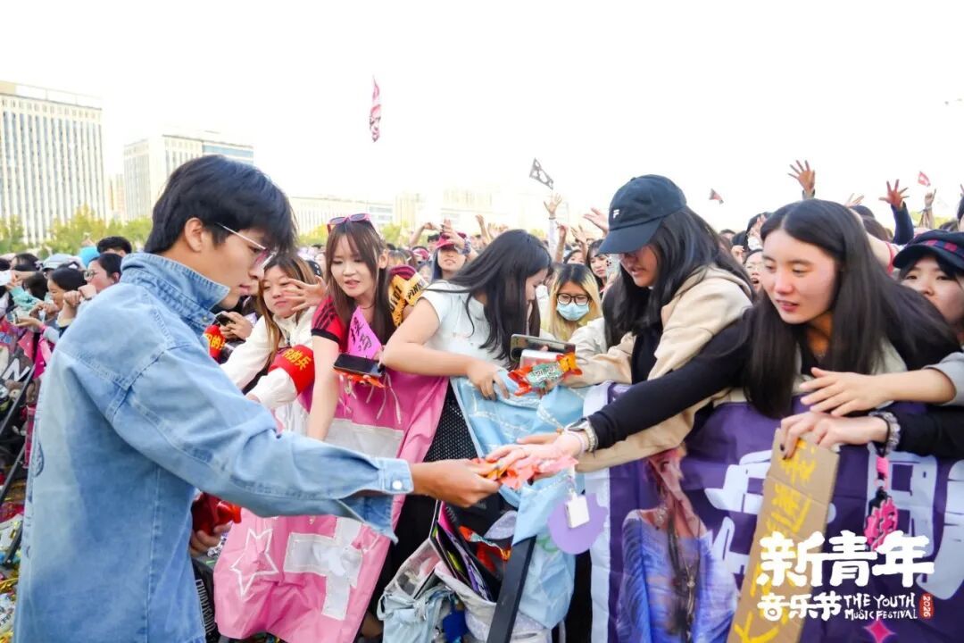 photoplus