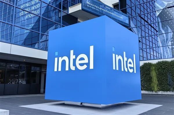 抢攻中国市场！英特尔重启DDR4平台：6月已出货、9月放量备战双十一