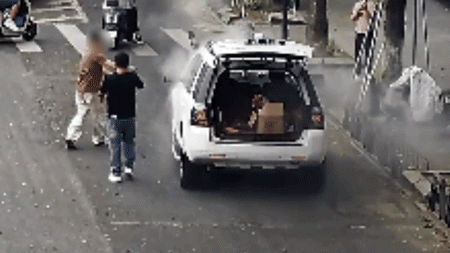 gif03.gif