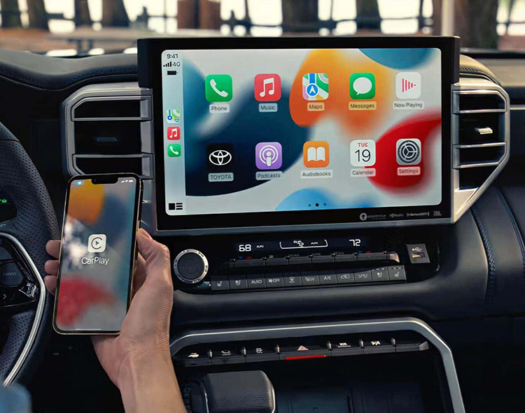 Toyota-of-Irving_Apple-CarPlay_Android-Auto_ls1.jpg