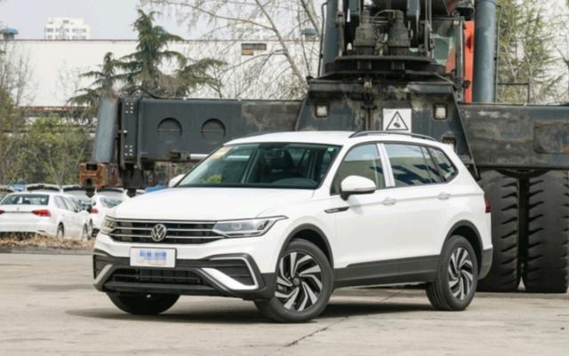 开了整整两年途不雅L才赤心觉悟，当初没选荣放，我到底错过了什么-有驾