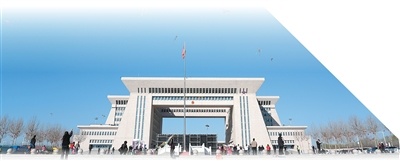 霍尔果斯第六代国门。霍尔果斯市委宣传部供图
