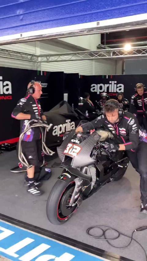 Aprilia赫雷斯测试2027款850cc原型车