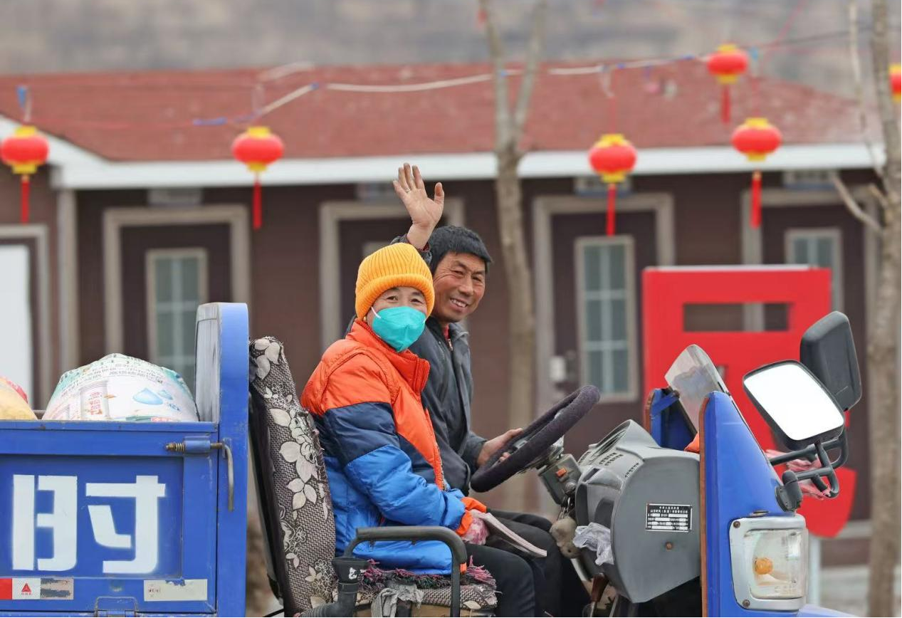 祝家沟村村民(葫芦岛日报社 田嘉 摄)