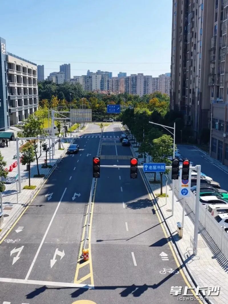 原先的“断头路”已拉通。