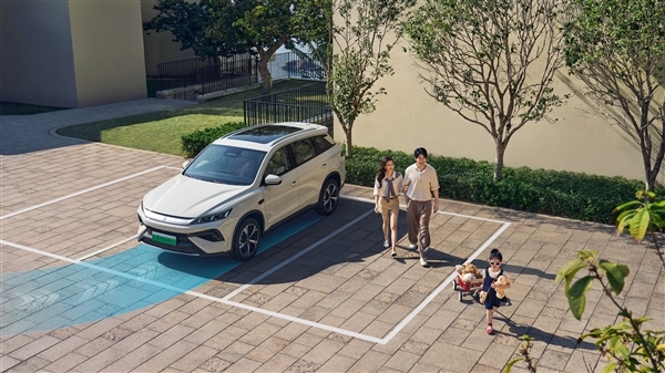 220km 纯电续航接近翻倍!比亚迪2026款宋Pro DM-i长续航上市:11.98万起