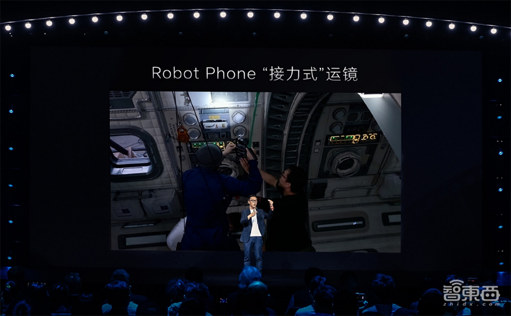 荣耀Robot Phone把拍摄玩出花,联手阿莱,复刻好莱坞级运镜