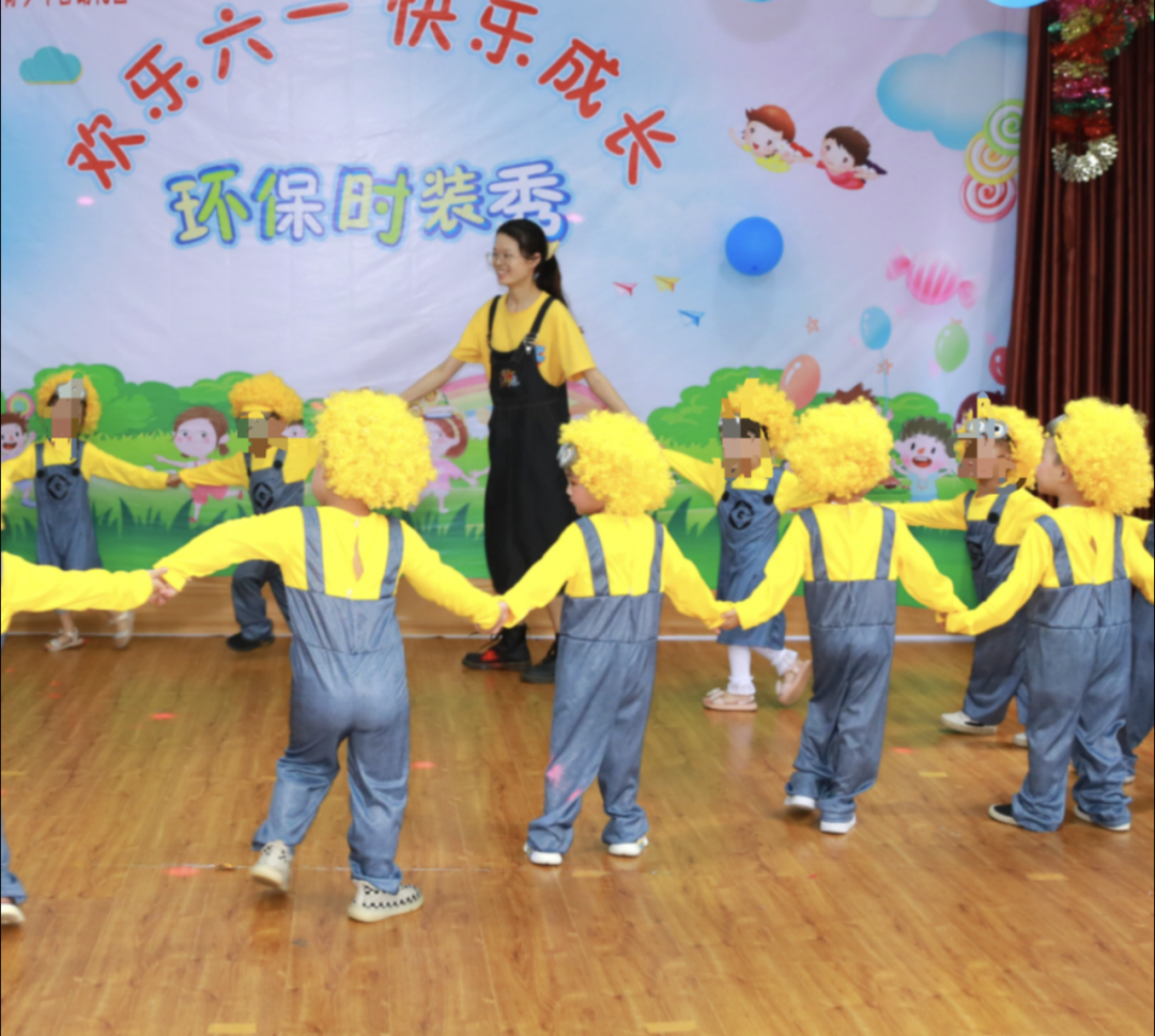 唐恬迪在幼儿园实习。