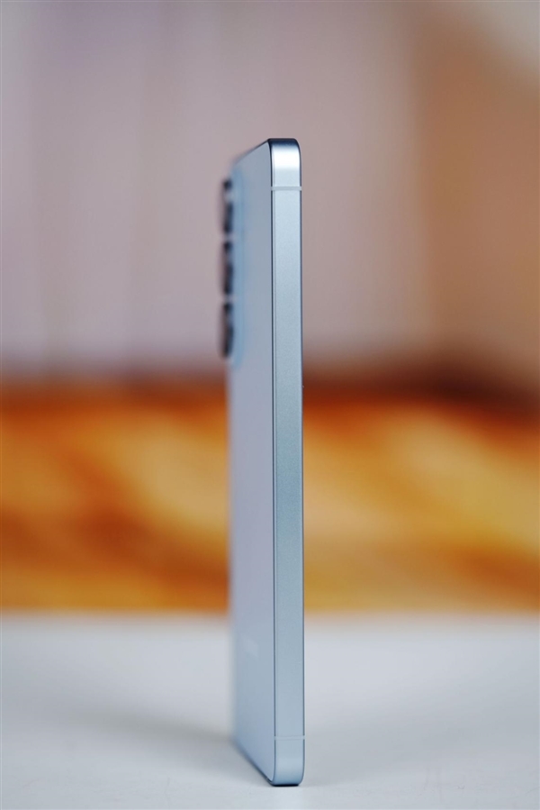 7999元AI旗舰！三星Galaxy S26+图赏