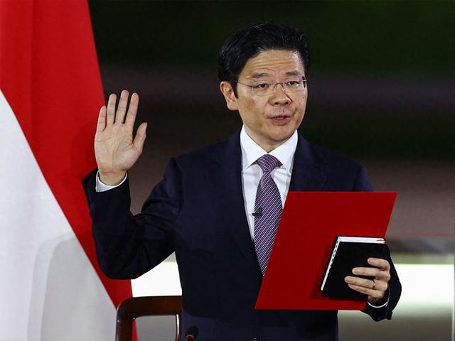 不讲中语的华东谈主越来越多，新加坡终于知谈急了，但这又能怪谁呢？