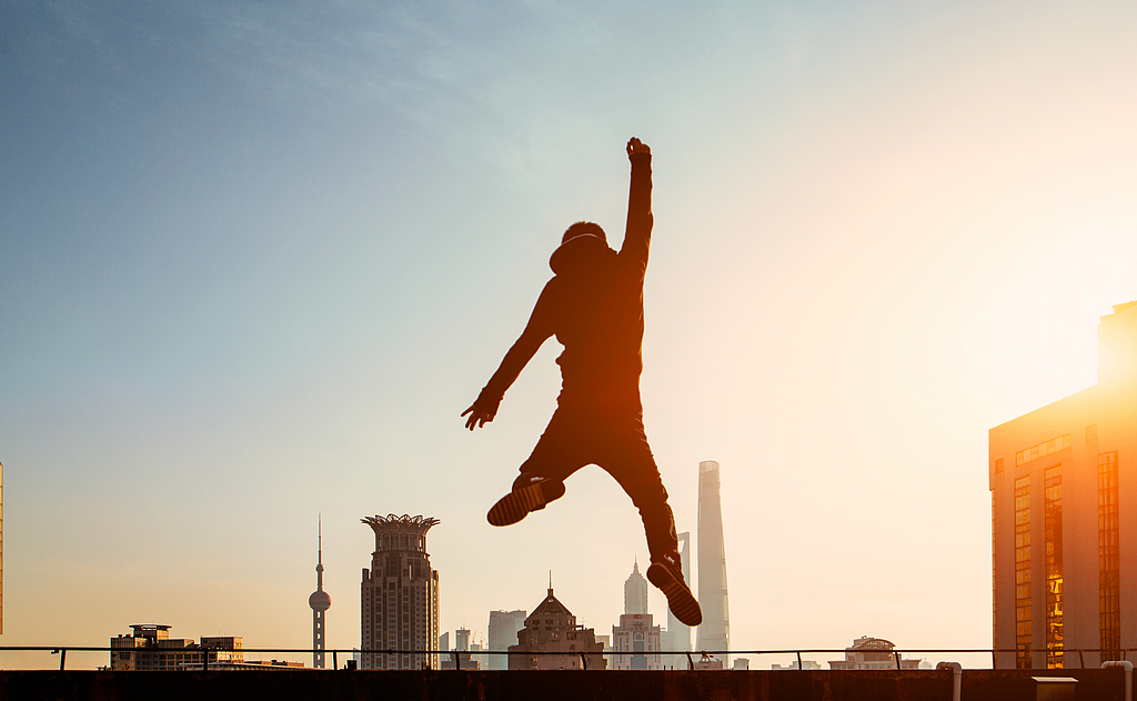 申观两会｜让城市对青年更友好，让青年在城市更有为