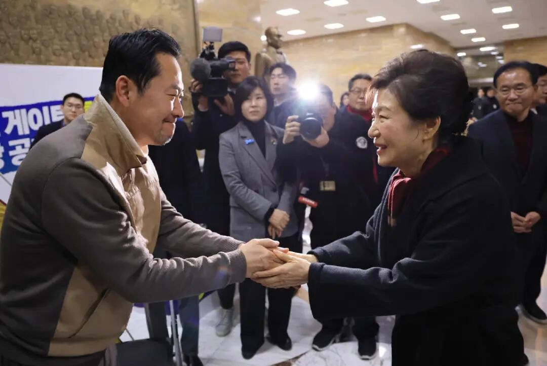 ▲朴槿惠探望张东赫