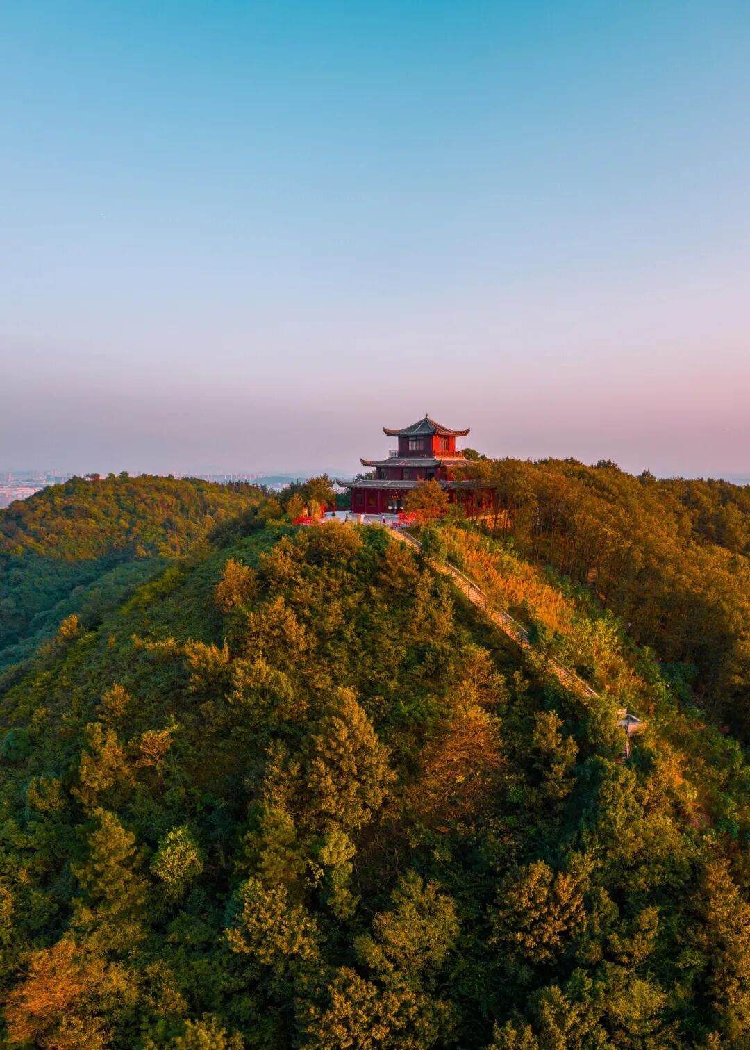 锁情台.jpg