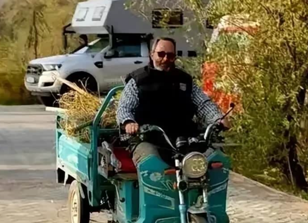 国产“三蹦子”在欧美大爆单!提车要等2年,租车一小时200元