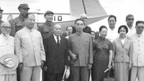 1965年72岁的白崇禧得知李宗仁回大陆，晦气的说：我确切没用了