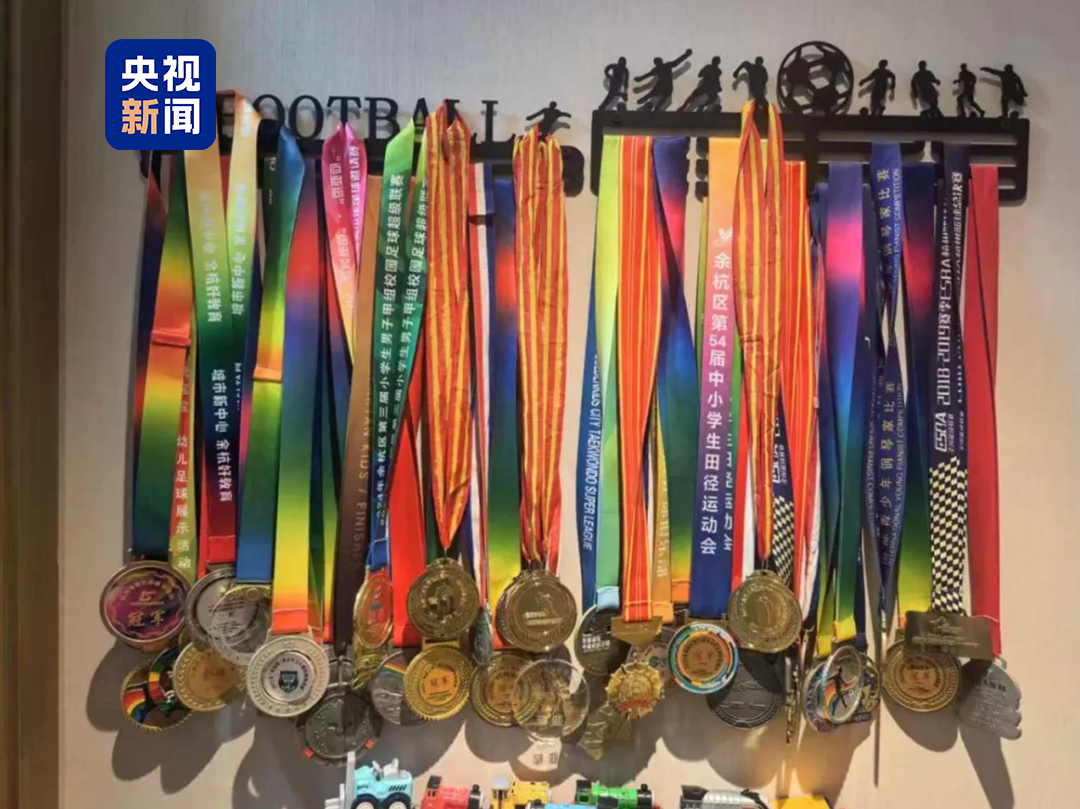 △尧哥获得的运动奖牌