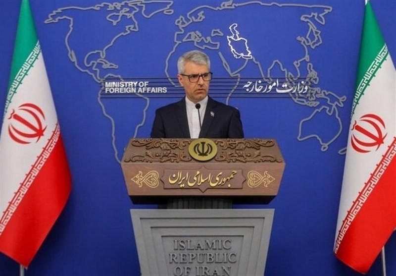 当地时间5日,伊朗外交部发言人巴加埃举行记者会 图源:伊朗媒体