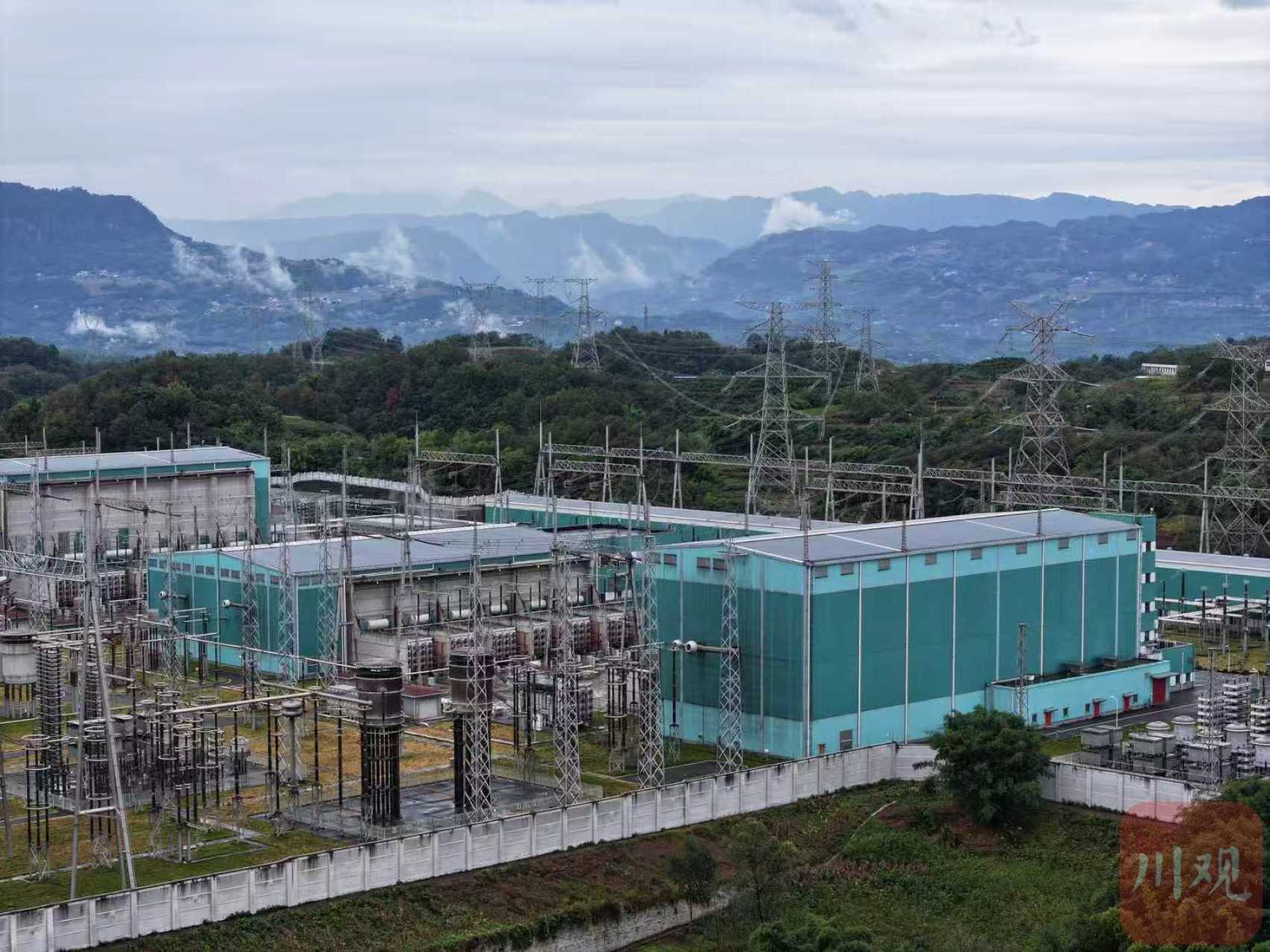 四川复龙换流站。