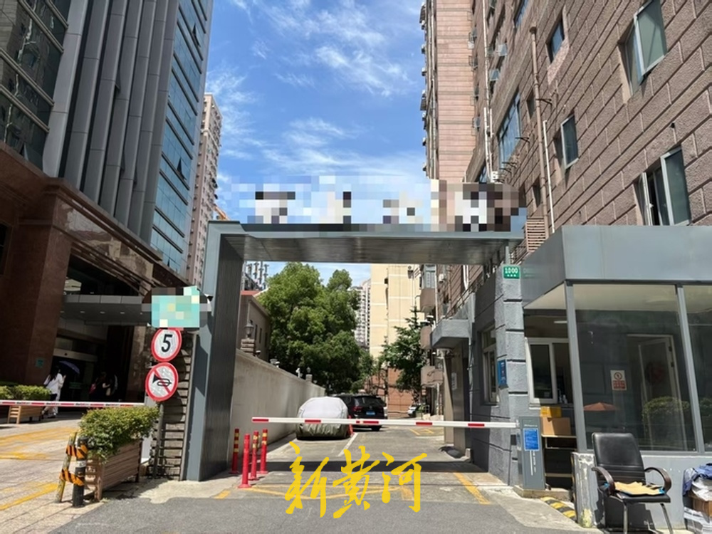 判决书中记载张某所在小区