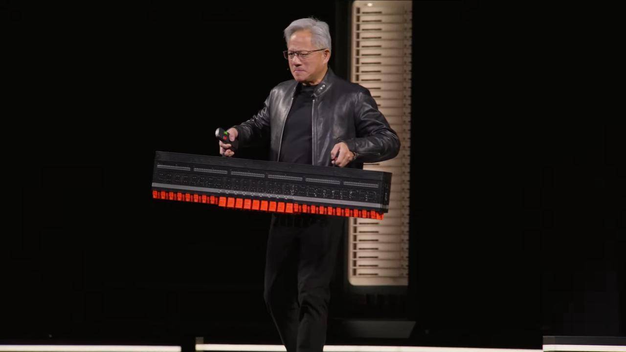 刚刚,英伟达龙虾登场!黄仁勋暴论频出,人车家天地芯冲击万亿收入