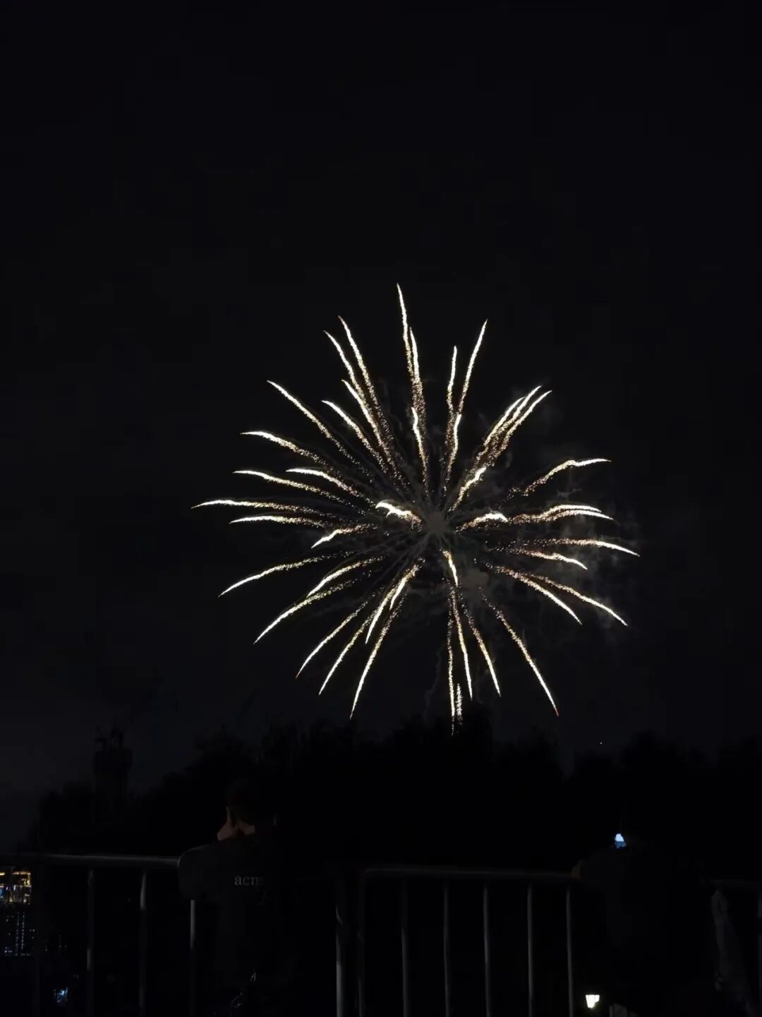 998ddaea8614d294aeb890a8ac7dbe26.jpg