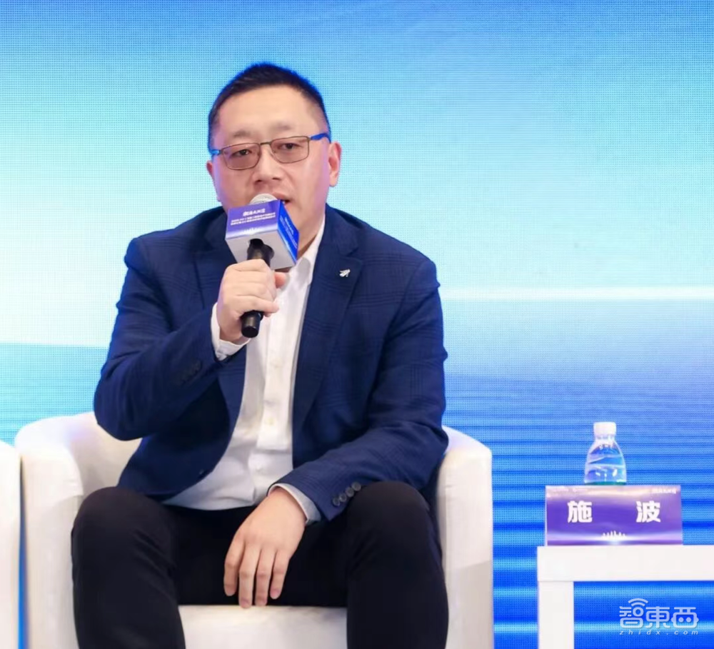 智元、经纬与国资都投了,新奇机器人半年融3轮_凤凰网