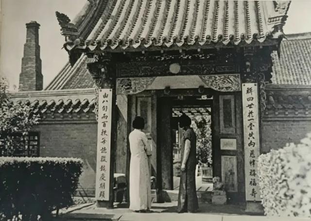 吉林城满族人家内院垂花门
