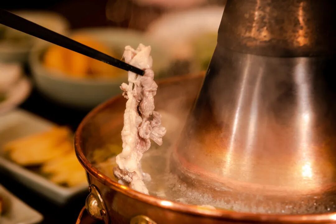 摄图网_501671595_北京火锅涮肉特写(企业商用).jpg