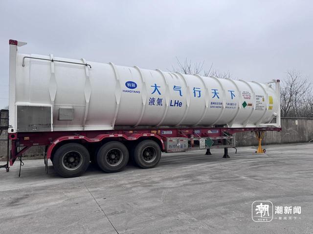 杭氧自主研制40英尺的液氦罐箱。 吉文磊 摄
