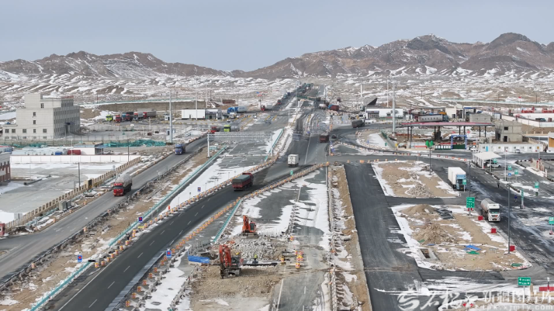 2026年2月5日，哈密市伊州区星星峡镇一角。杨宏建摄