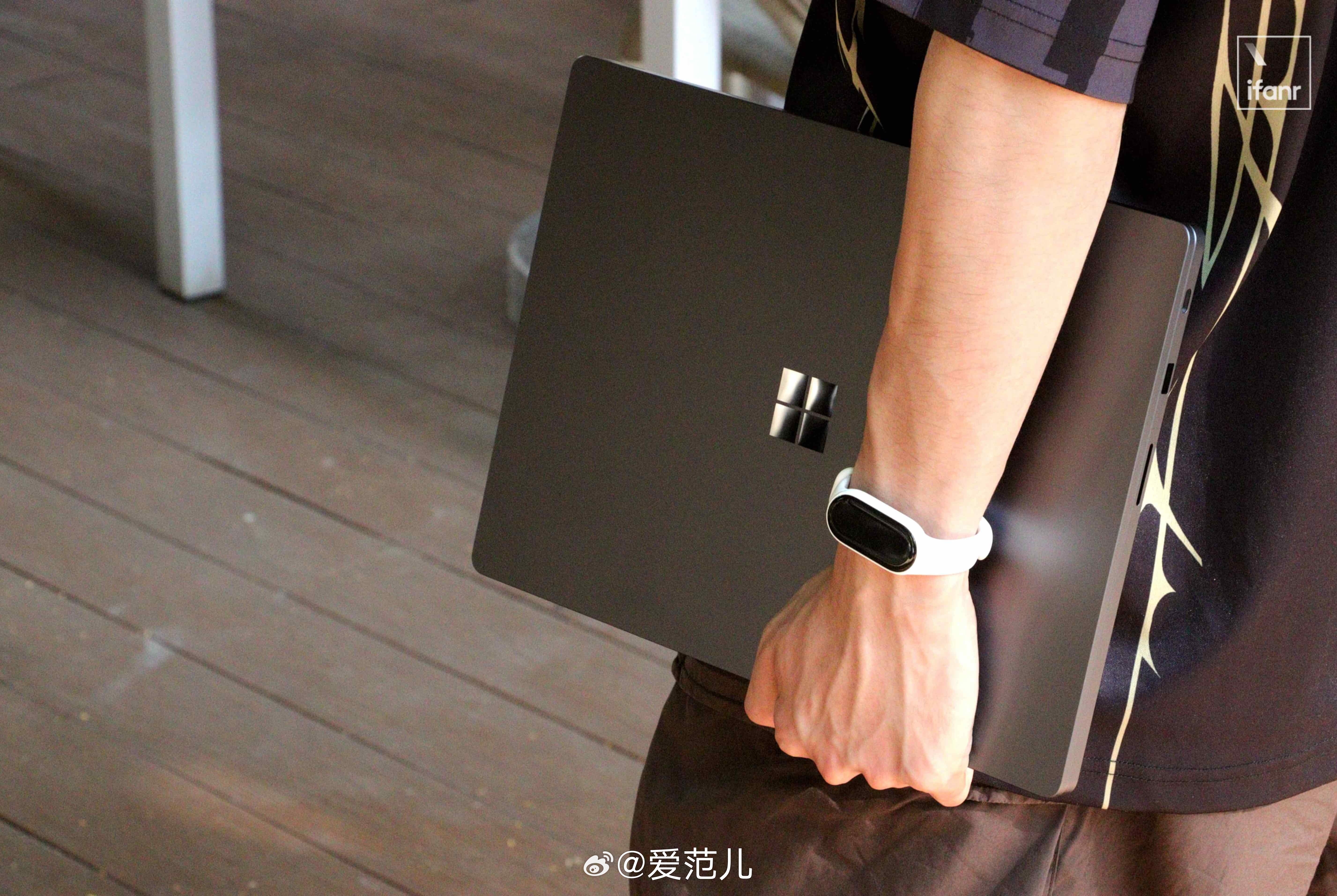#爱范儿图赏#｜#SurfaceLaptopUltra# ：低调外表