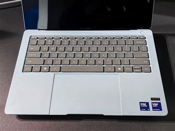 Intel Panther Lake第一波笔记本蜂拥而至!联想首发新内存、小米唯一不亮屏