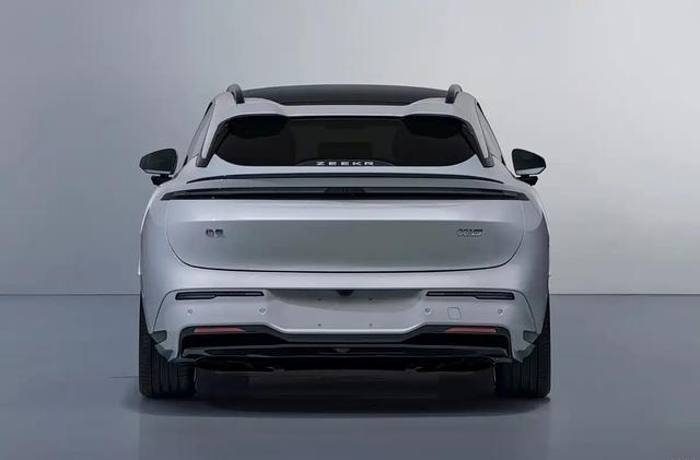 焕新极氪007/007GT将于4月10日上市,同步推出001五周年纪念版