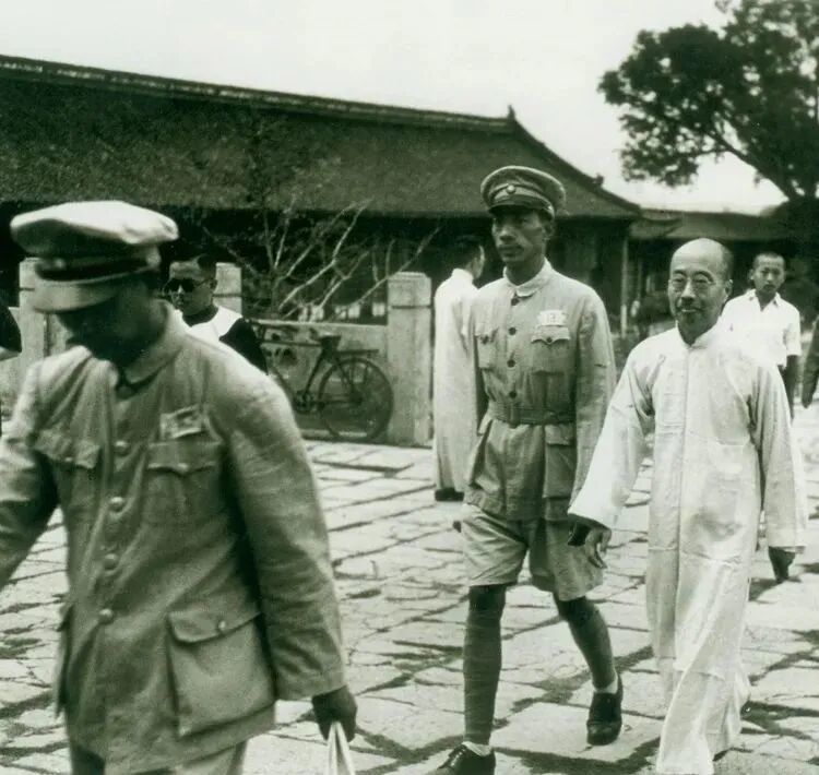 1946年,周作人被押往南京受审