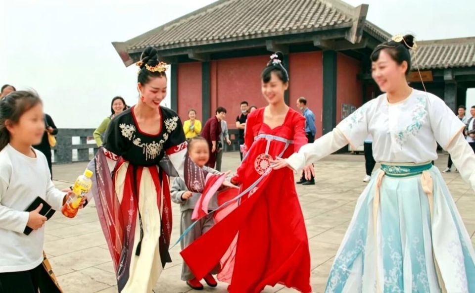 微信图片_20261005092441_97_270.jpg