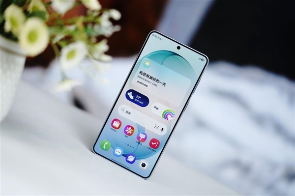 第五代骁龙8至尊版加持！三星Galaxy S26+手机体验评测：浮薄与性能兼得