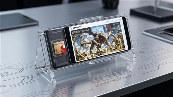 “作弊” 内幕曝光!3DMark回应将某知名国产手机除名:实测性能相差24%、温度超过50℃