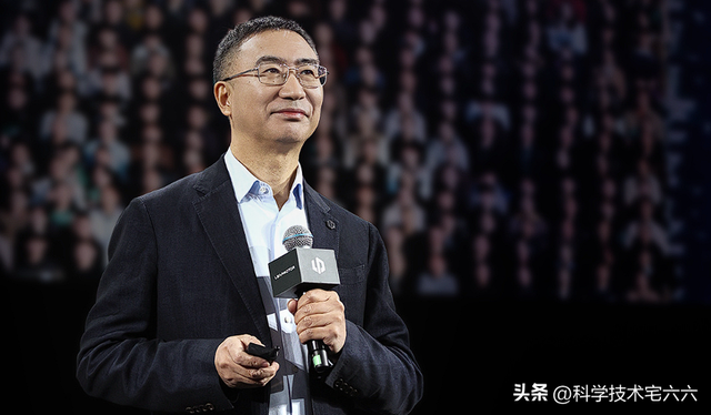 零跑副总裁透露D系列价格——不冲击豪华车价位,坚持成本定价!