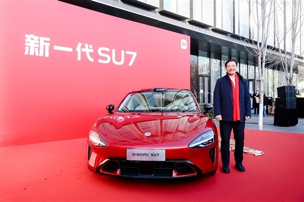 新一代小米SU7安全升级揭秘:全系9气囊+超强钢车身加持